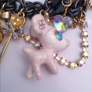 Betsey Johnson pink glitter Bambi deer fawn winter wonderland crystal bracelet